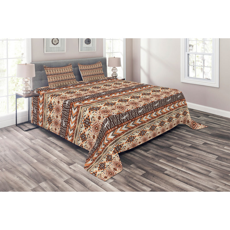 Native Rustic Geometric Shapes Coverlet, King Bedspread + 2 Shams