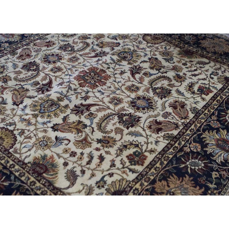 Tapis ivoire et noir noué à la main de haute qualité
