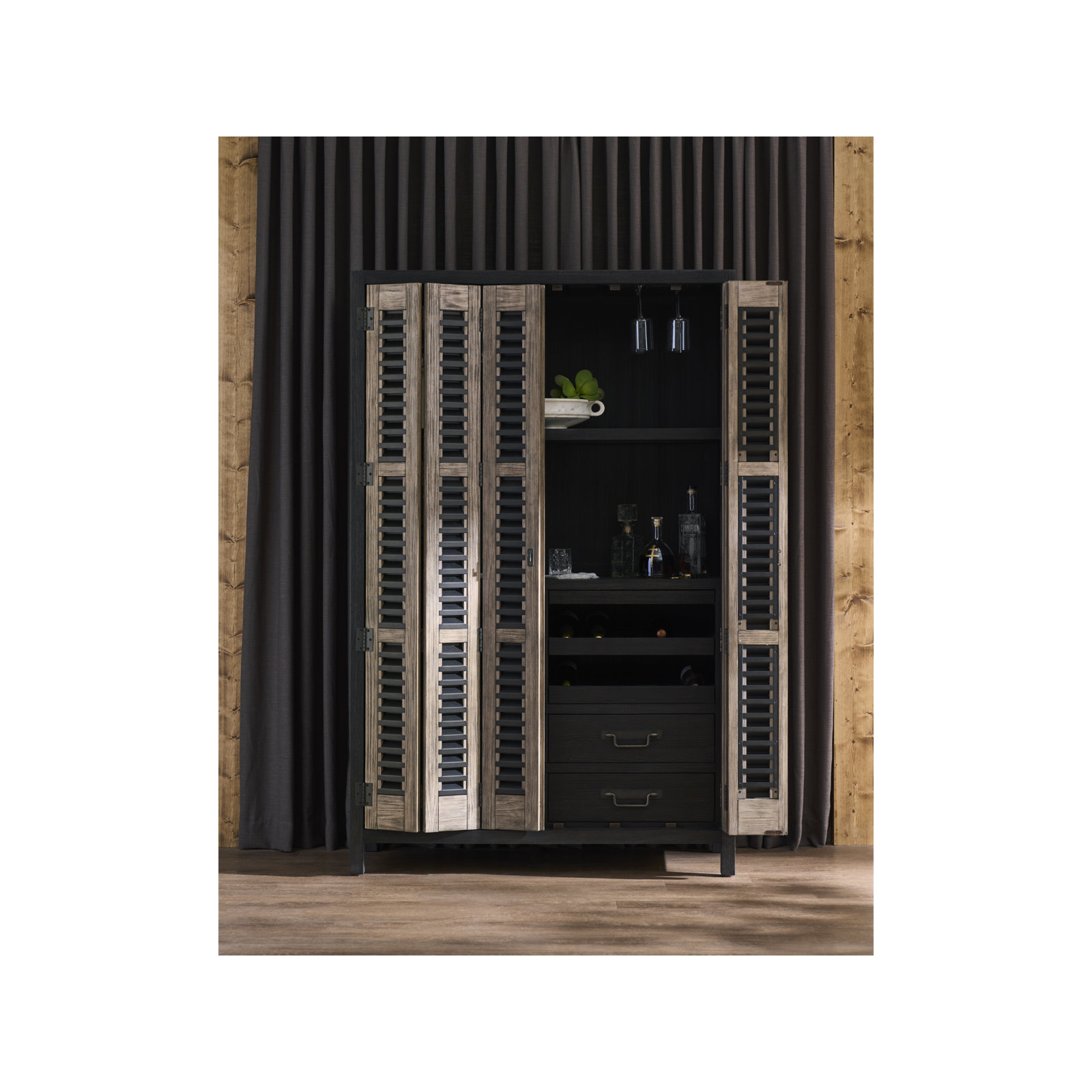 Baxley 19'' Bar Cabinet