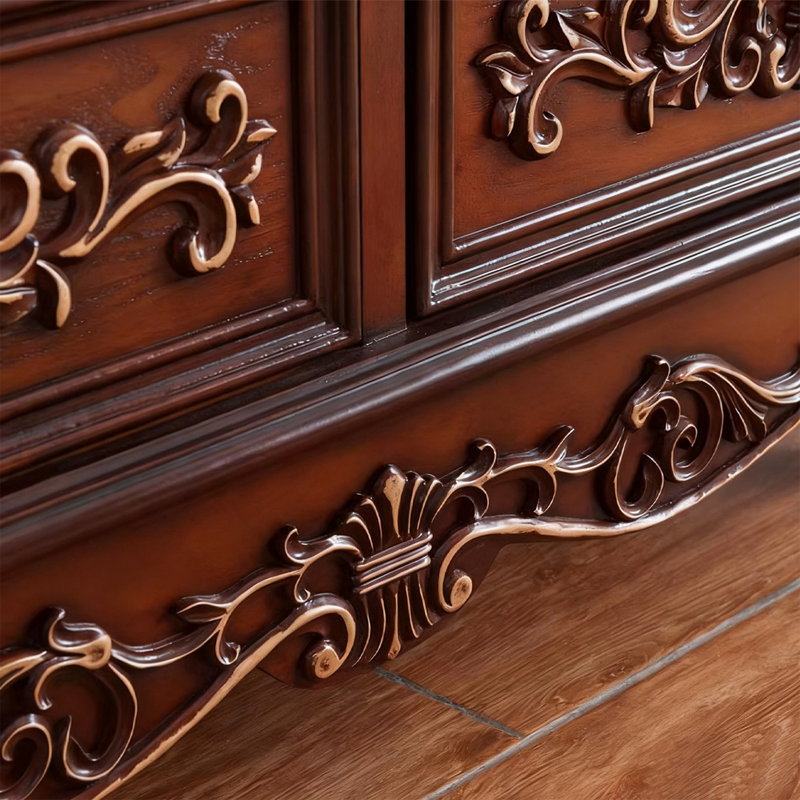 Armoire d'appoint en noyer massif