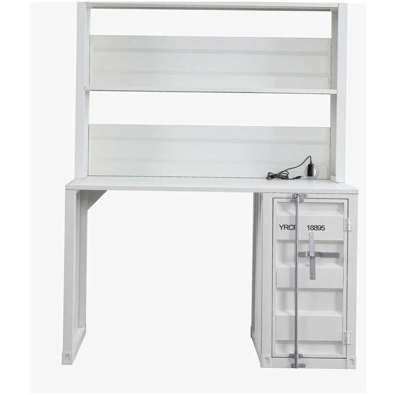 Bureau d'écriture avec porte blanche et bibliothèque