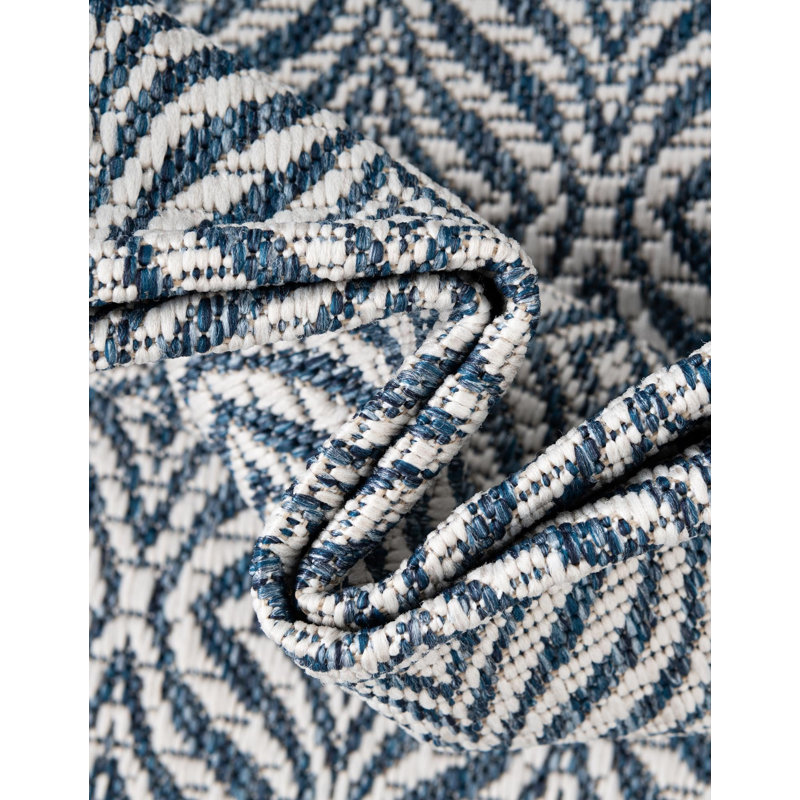 Lithonia Blue/Ivory Indoor/Outdoor Rug, Runner 2' x 6'1"
