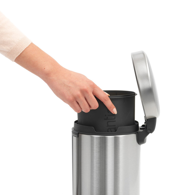 Brabantia NewIcon Soft Closing Pedal Bin, 3 L, Soft Grey