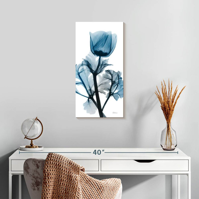 Sapphire Gleam II, 24" H x 12" W