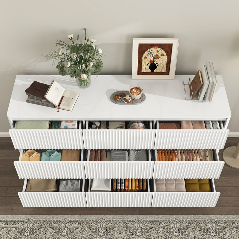 Commode 9 tiroirs pour chambre à coucher avec grands tiroirs, commode en bois, grande commode de plancher, long meuble télé moderne, table d'appoint avec rangement Mid-Century, blanc