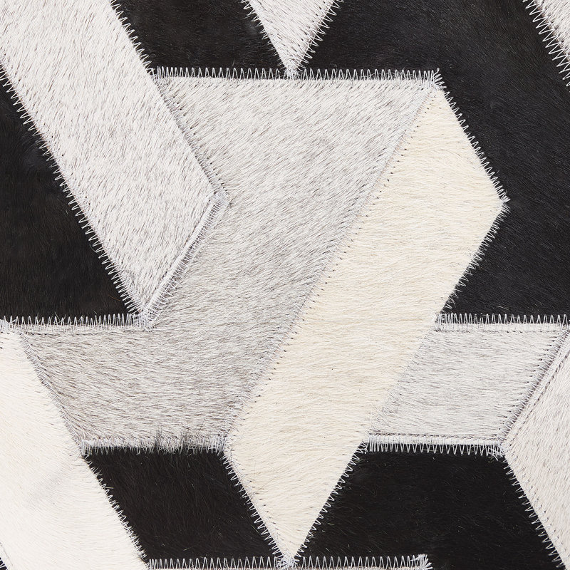 Danvers Geometric Area Rug, 140 x 200 cm
