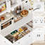 Armoire de cuisine de 73 pouces avec prise intégrée et borne de recharge-132750248