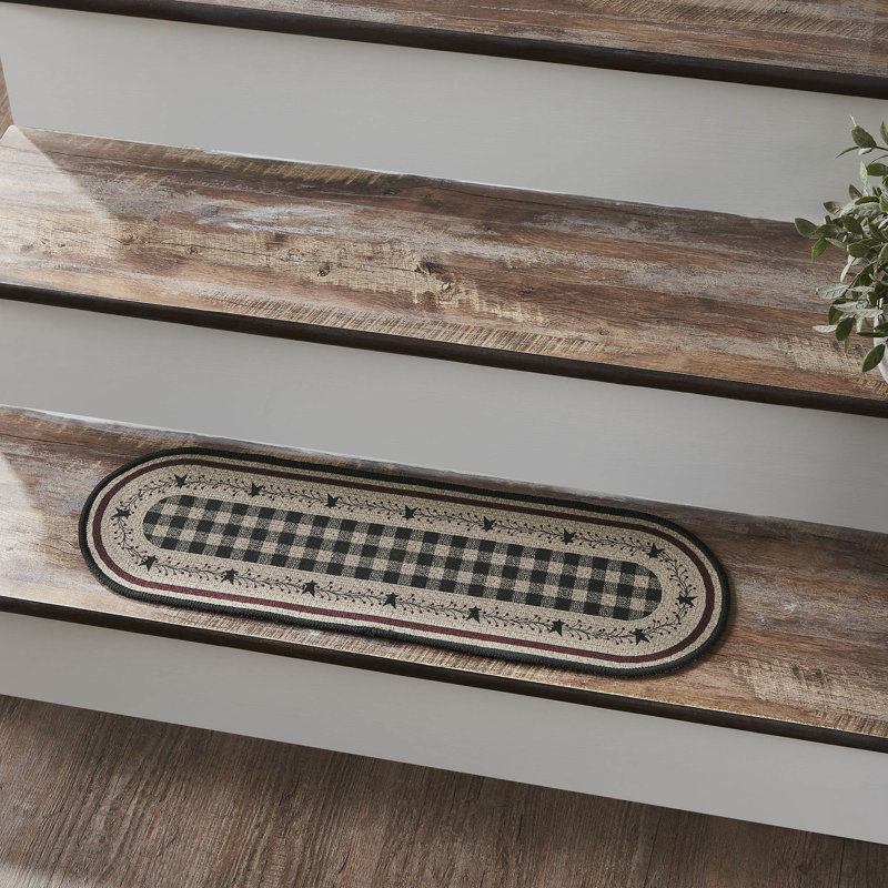 Tapis d'escalier antidérapant Brockwell, Ovale 0 pi 8,5 po x 2 pi 3 po