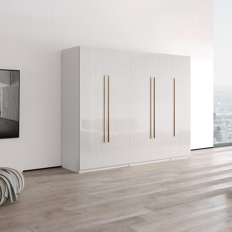 Armoire Brazeal 78,9 po avec finition ultrabrillante