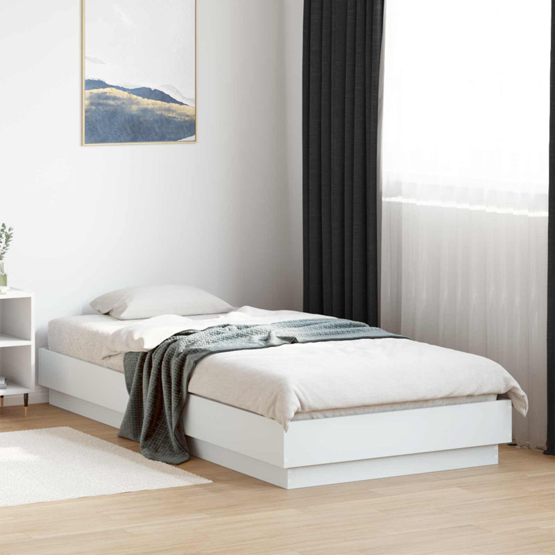Bed, White