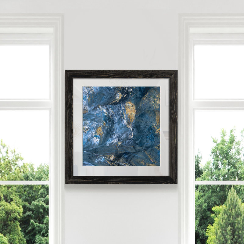« Or indigo II », peinture sur papier encadrée, H 27,5 po x l 27,5 po x P 1,5 po, Cadre noir