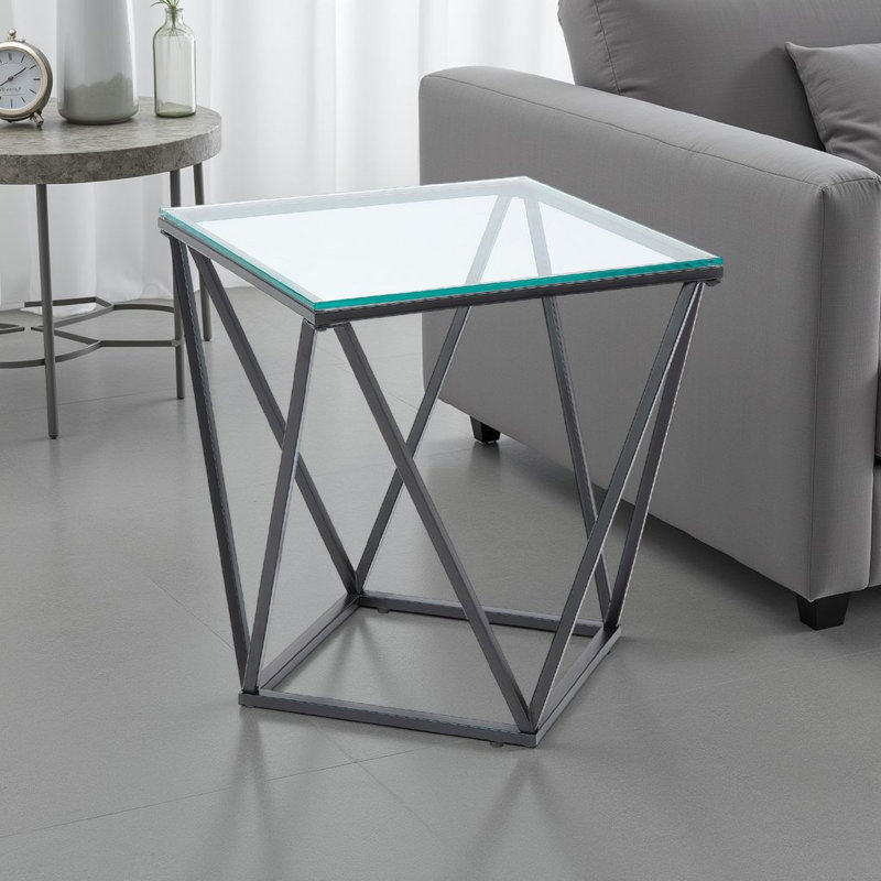 Table de bout Lucas, plateau en verre transparent, structure géométrique, métal noir