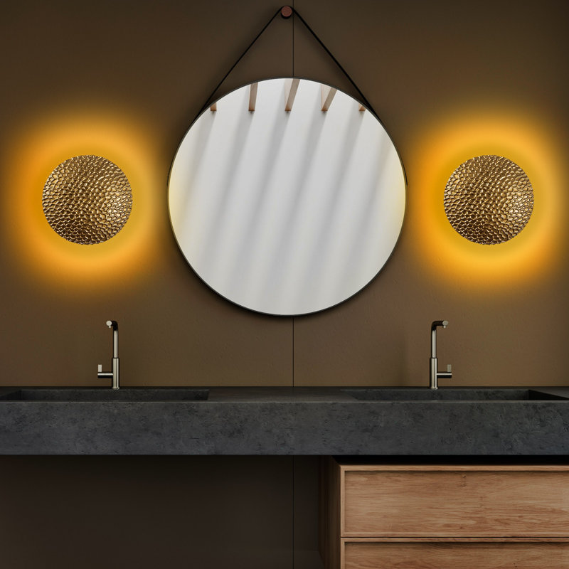 Elegant Gold Wall Lamp with Metal Body, 8.3 x 8.3 x 5.9 inches | IP20 Rated, SMD LED 5W 3000K | Perfect for Living Room, Bedroom, or Hallway - Modern Design with Durable Metal Base Plate
