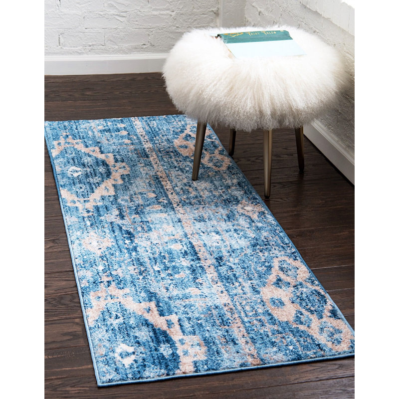 Geometric Indoor Rug, Runner 2'2" x 6'