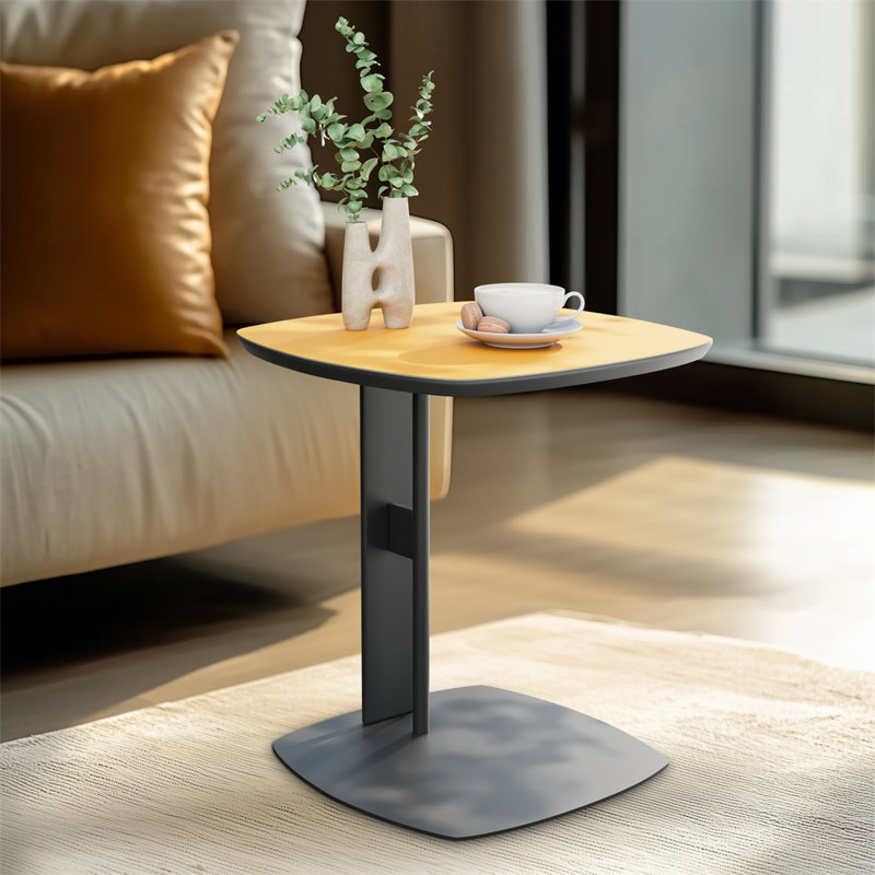 Table de bout carrée en cuir, Orange