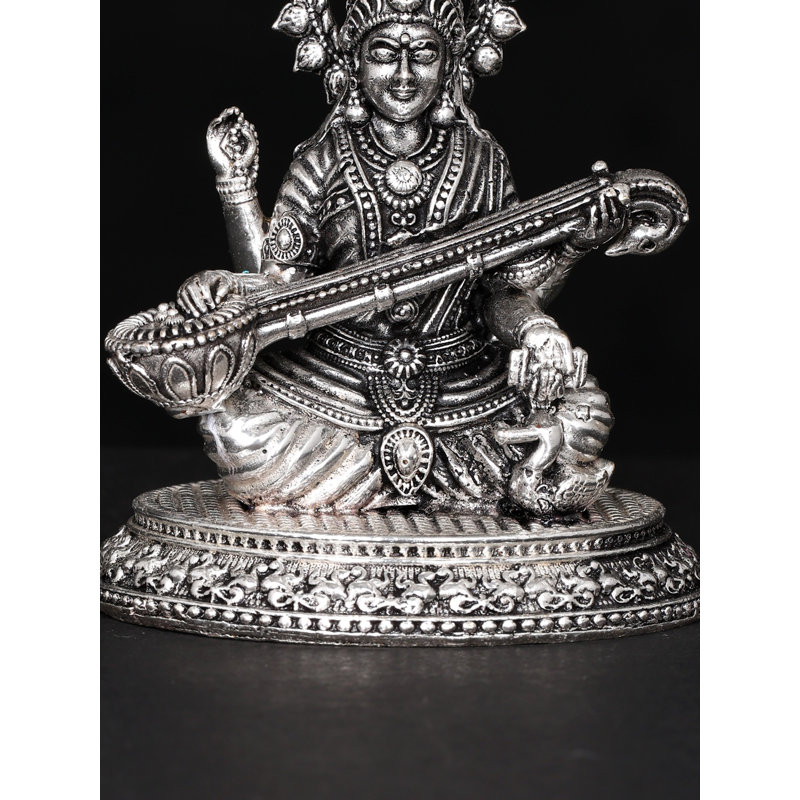 Statue de 2 pouces Devi Saraswati jouant Veena en laiton plaqué argent