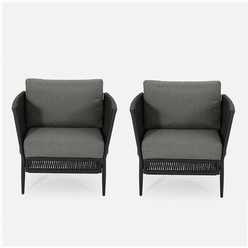 Accessoires de salon élégants, fauteuils exquis
