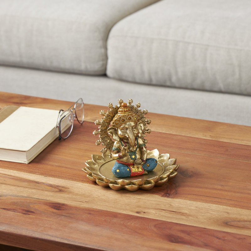 Sculpture en résine Sashya Ganesh avec plaque de lotus et vêtements colorés