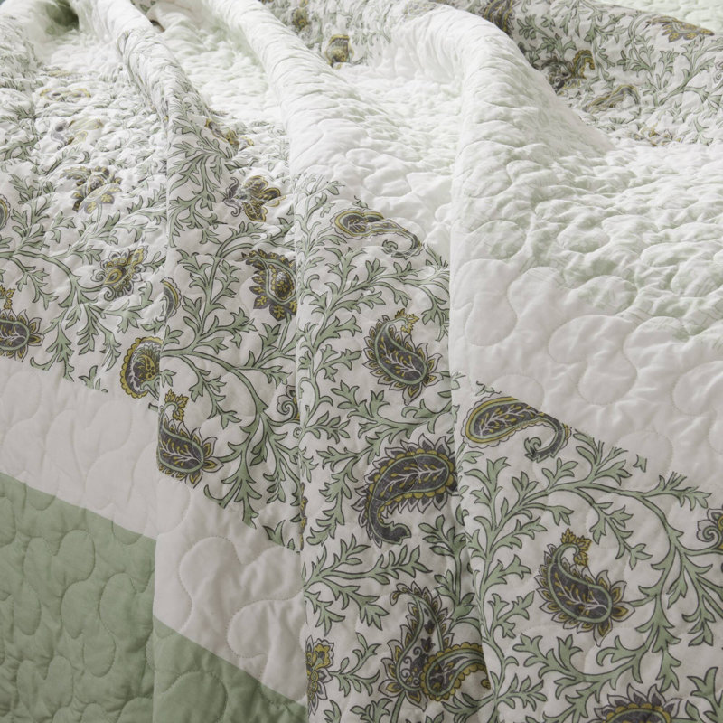 Full Cotton Percale Reversible Quilt Set in Blush and Sage Green