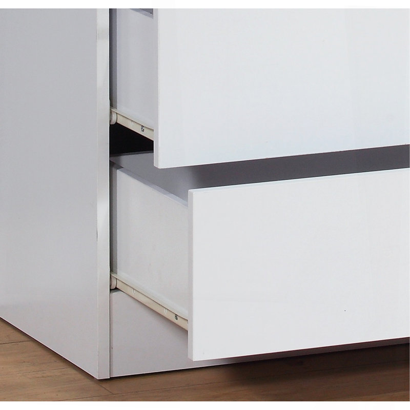 Commode à cinq tiroirs avec poignées en métal et tiroir supérieur verrouillable, Blanc