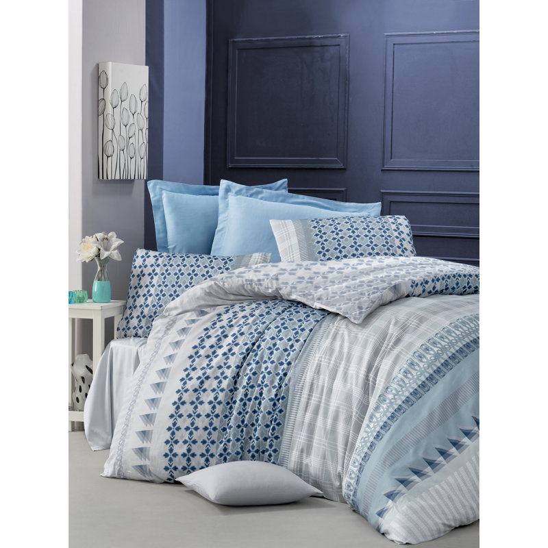 Erastus Grey/White/Navy 100% Cotton Duvet Cover Set, 61" x 87" Duvet Cover + 1 King Pillowcase