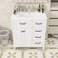 Meuble-lavabo contemporain avec lavabo en céramique et tiroirs à fermeture en douceur