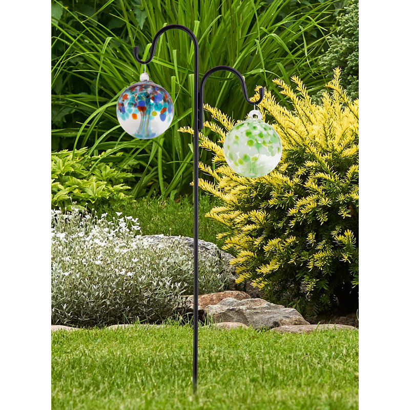 Ornement en verre celtique, H 9,75 po x l 8 po x P 8 po