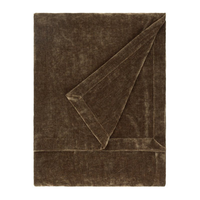 Heavy Chenille Yard Throw