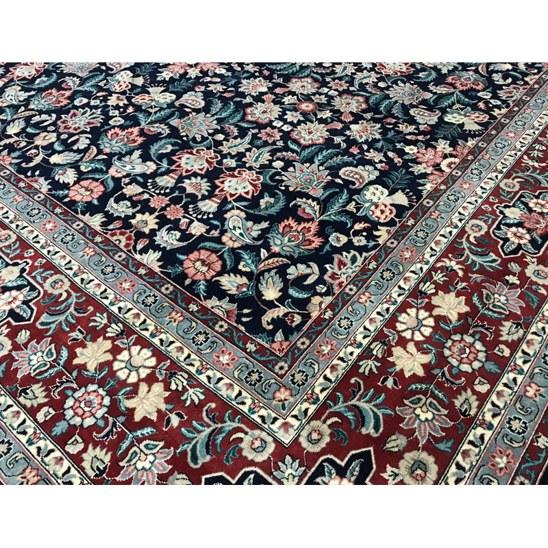 Tapis rouge noué à la main de haute qualité