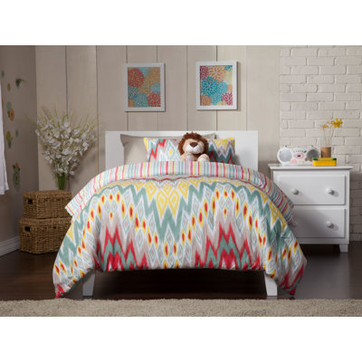 Daurice Solid Wood Platform Bed
