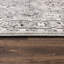 Tapis tissé à la machine-113418480