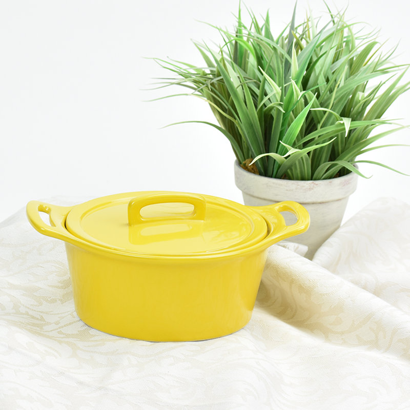Casserole ronde en grès avec couvercle Omniware, Jaune, Grand