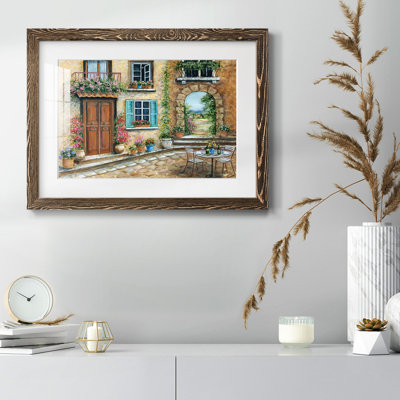 " Tuscan Courtyard "