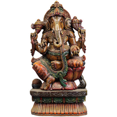 Lord Ganesha assis à Lalitasana