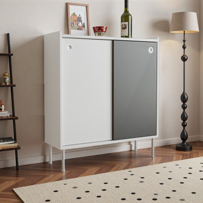 Wall-mounted sliding door sideboard