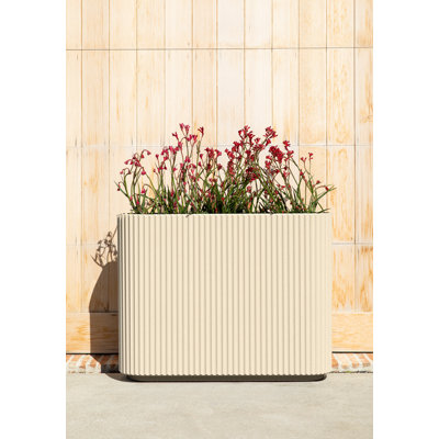 Veradek Demi Series Span Planter