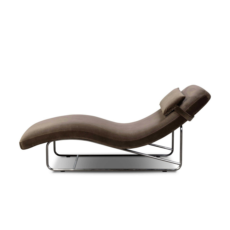 Michi Chaise Lounge