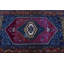 Tapis turc vintage fait à la main avec un motif géométrique vibrant parfait pour ajouter un charme bohémien aux salons ou aux chambres confortables