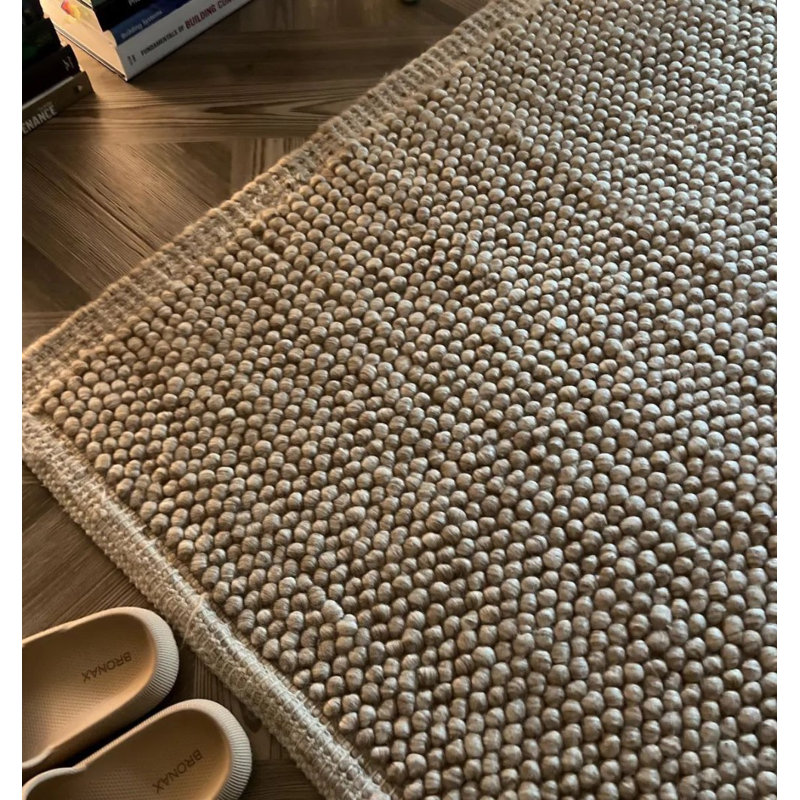 Area Rug in Beige, Rectangle 8' x 10'