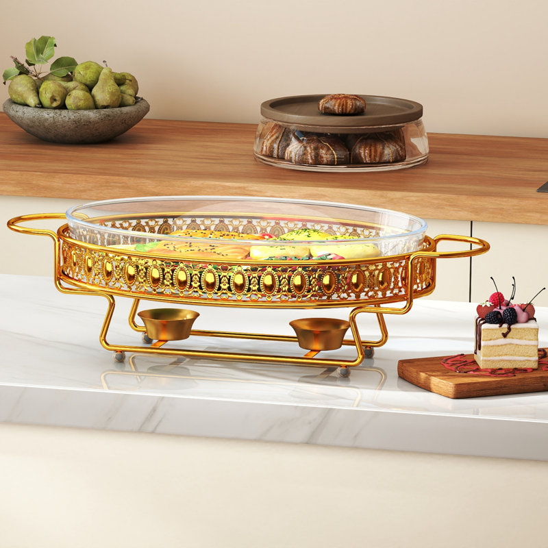 Chafing dish ovale en verre de 3 pintes avec couvercle en acier inoxydable et cadre doré, chauffe-plat pour buffets, réceptions et traiteurs.