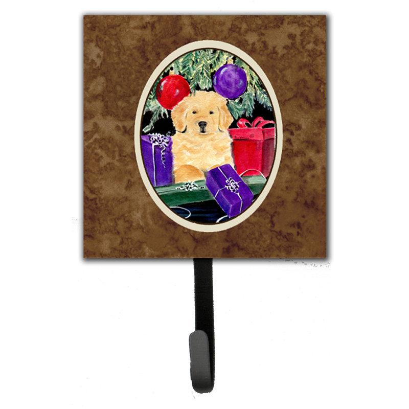 Crochet mural golden retriever