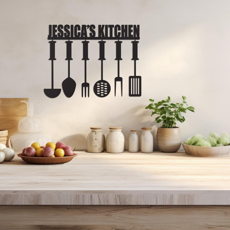 Enseigne de cuisine en métal avec nom, décoration murale de cuisine de ferme, cadeau de pendaison de crémaillère unique, cadeau pour maman ou femme