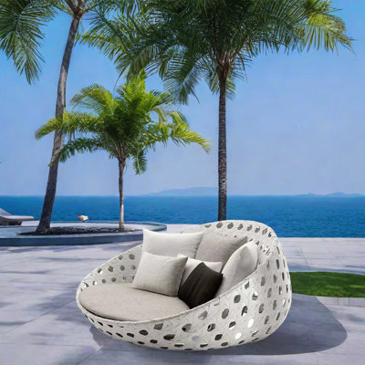 Bryannah 51.18'' Wicker Outdoor Patio Daybed