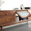Meuble télé moderne et simple avec rangement pour le salon-107845835