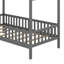 Lit simple en bois avec clôture-228077495