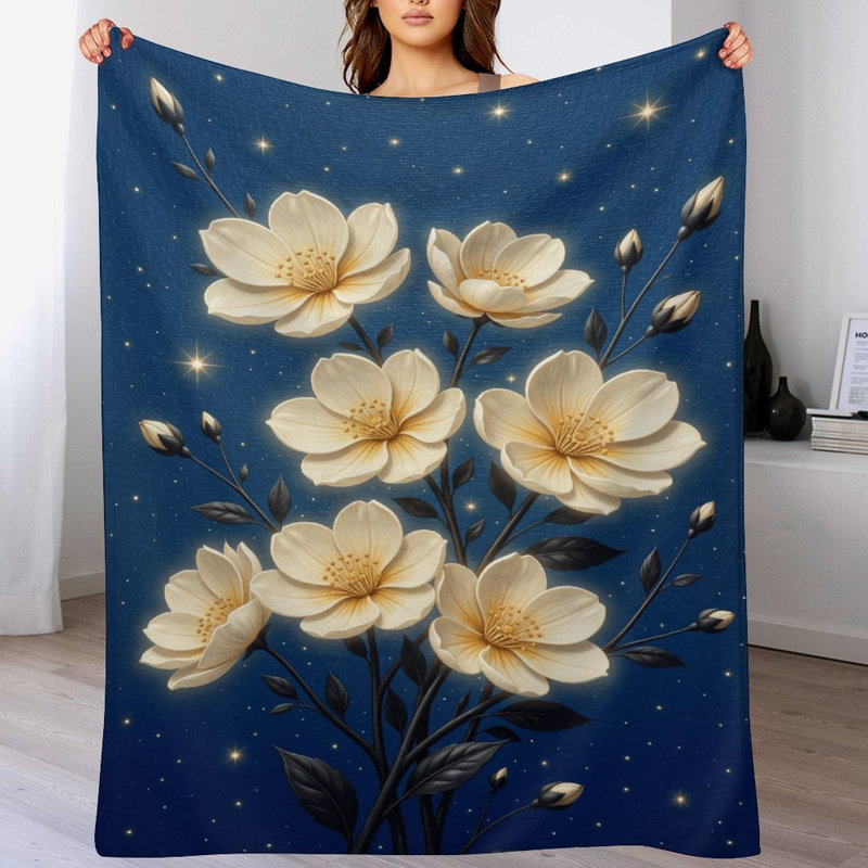 Jeté en flanelle de fleurs blanches Bloomi (1), couverture douce et chaude pour le canapé-lit du salon, 50 x 60 po
