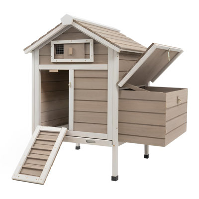 Chicken Coop With Nesting Box