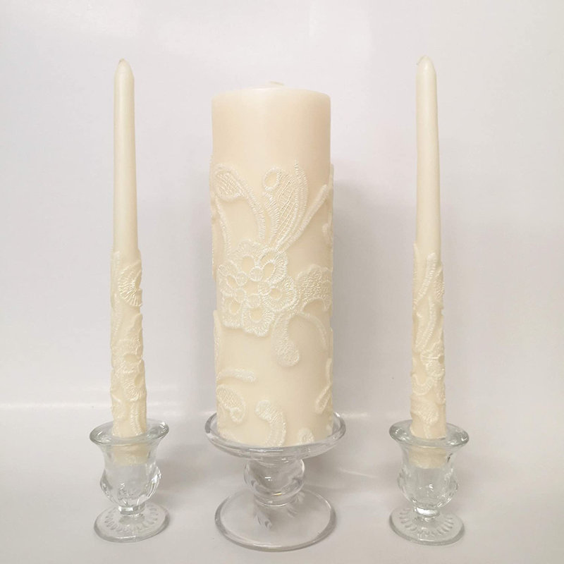 L'ensemble de bougies de mariage Hosley de 11,50 pouces de hauteur et crème comprend 1 pilier et 2 chandelles, parfaits pour les mariages, les événements spéciaux et l'éclairage d'urgence ou pour la méditation spa Reiki
