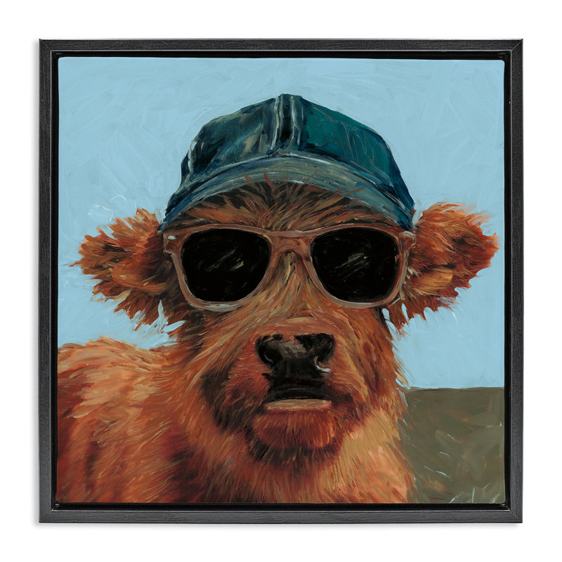 Vache dans un cadre flottant de casquette de baseball, design par Wani Pasion, Cadre flottant noir de jais, H 18 po x l 18 po