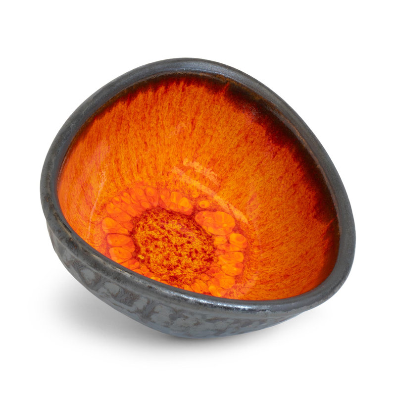 Peetz Delta Nibble Bowl